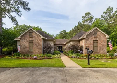 cottage home gallery image