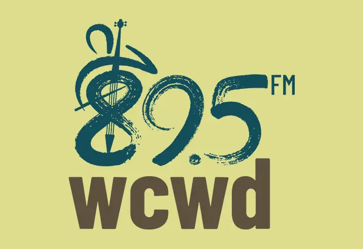 89.5 wcwd logo
